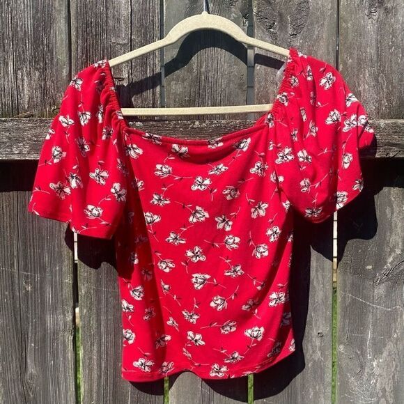 Lush Floral Red Off the Shoulder Cropped Top | M - Picture 3 of 4